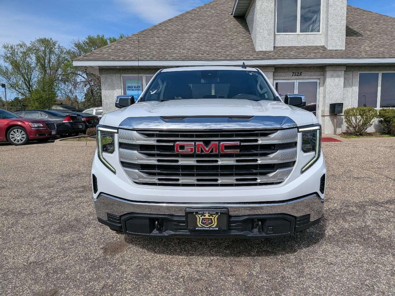 GMC Sierra 1500 4WD Crew Cab 147" SLE 2023