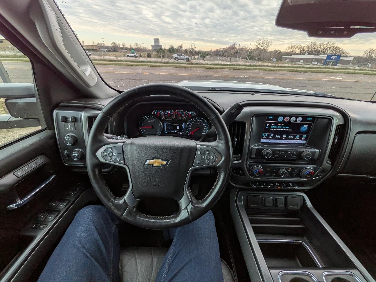 Chevrolet Silverado 3500HD 4WD Crew Cab 153.7" LTZ 2018