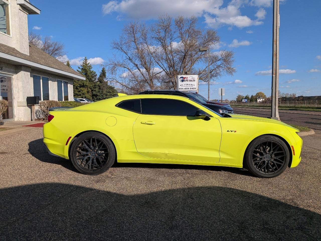Chevrolet Camaro 2dr Cpe LT1 2020