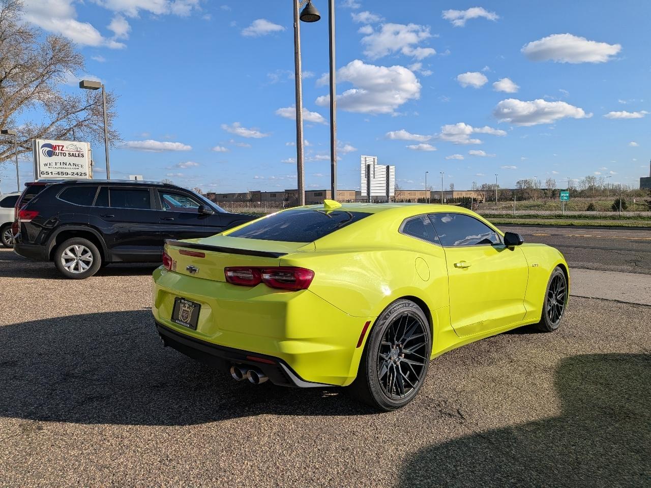 Chevrolet Camaro 2dr Cpe LT1 2020