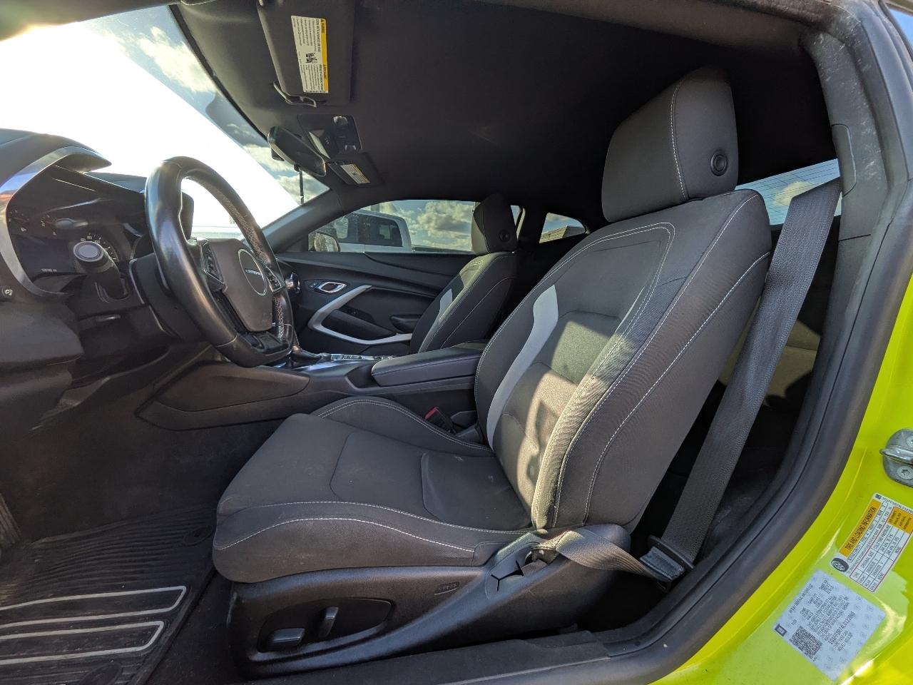 Chevrolet Camaro 2dr Cpe LT1 2020