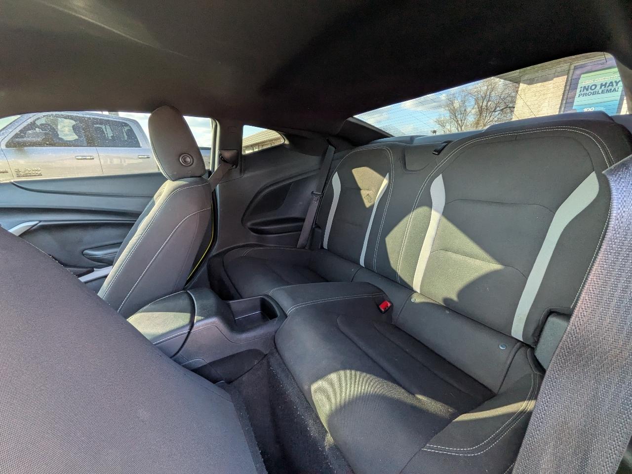 Chevrolet Camaro 2dr Cpe LT1 2020