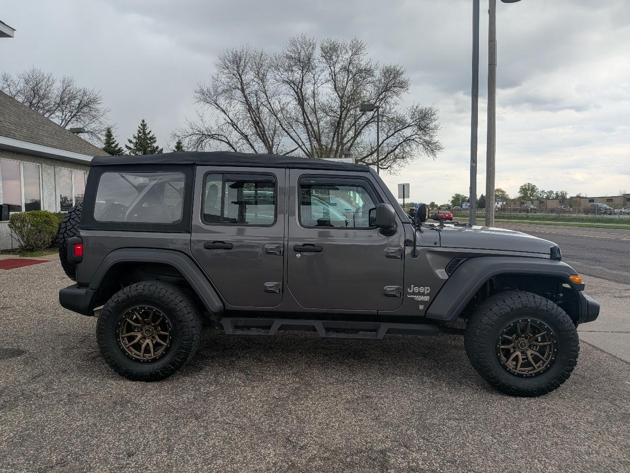 Jeep Wrangler Unlimited Sport 4x4 2018