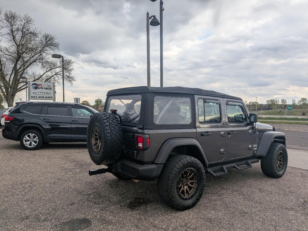 Jeep Wrangler Unlimited Sport 4x4 2018
