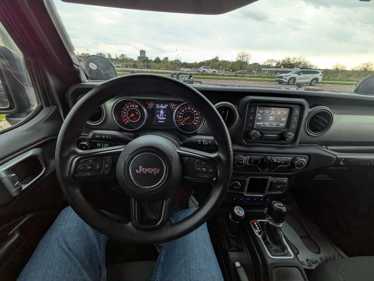 Jeep Wrangler Unlimited Sport 4x4 2018