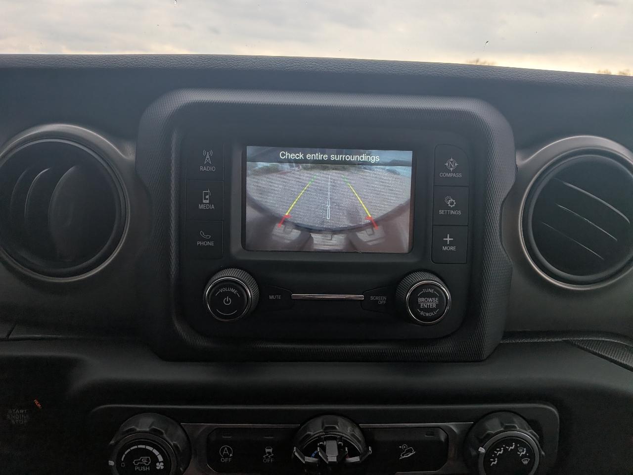 Jeep Wrangler Unlimited Sport 4x4 2018