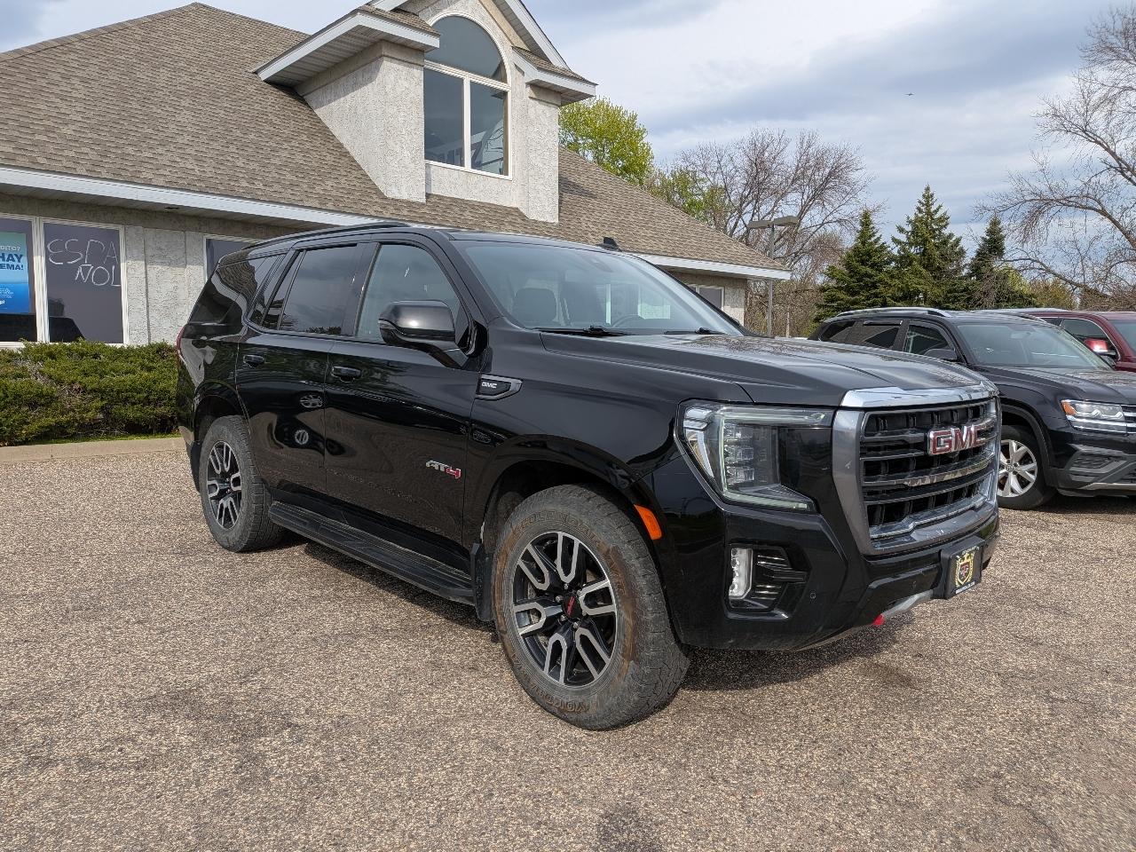 GMC Yukon 4WD 4dr AT4 2022