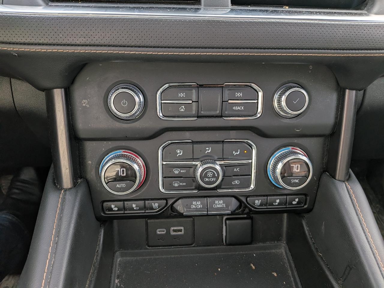 GMC Yukon 4WD 4dr AT4 2022