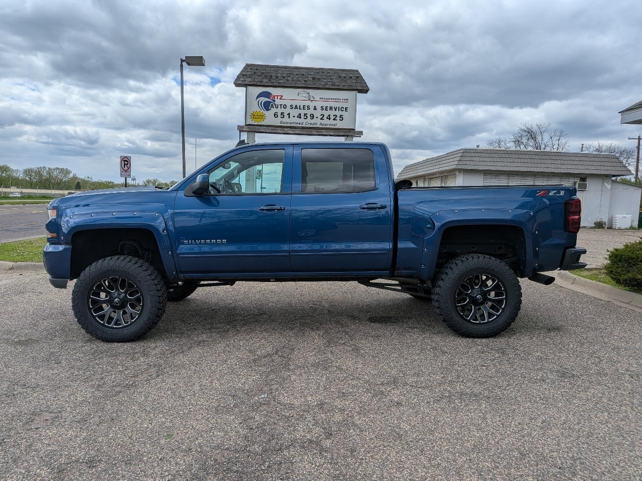 Chevrolet Silverado 1500 4WD Crew Cab 143.5" LT w/2LT 2018