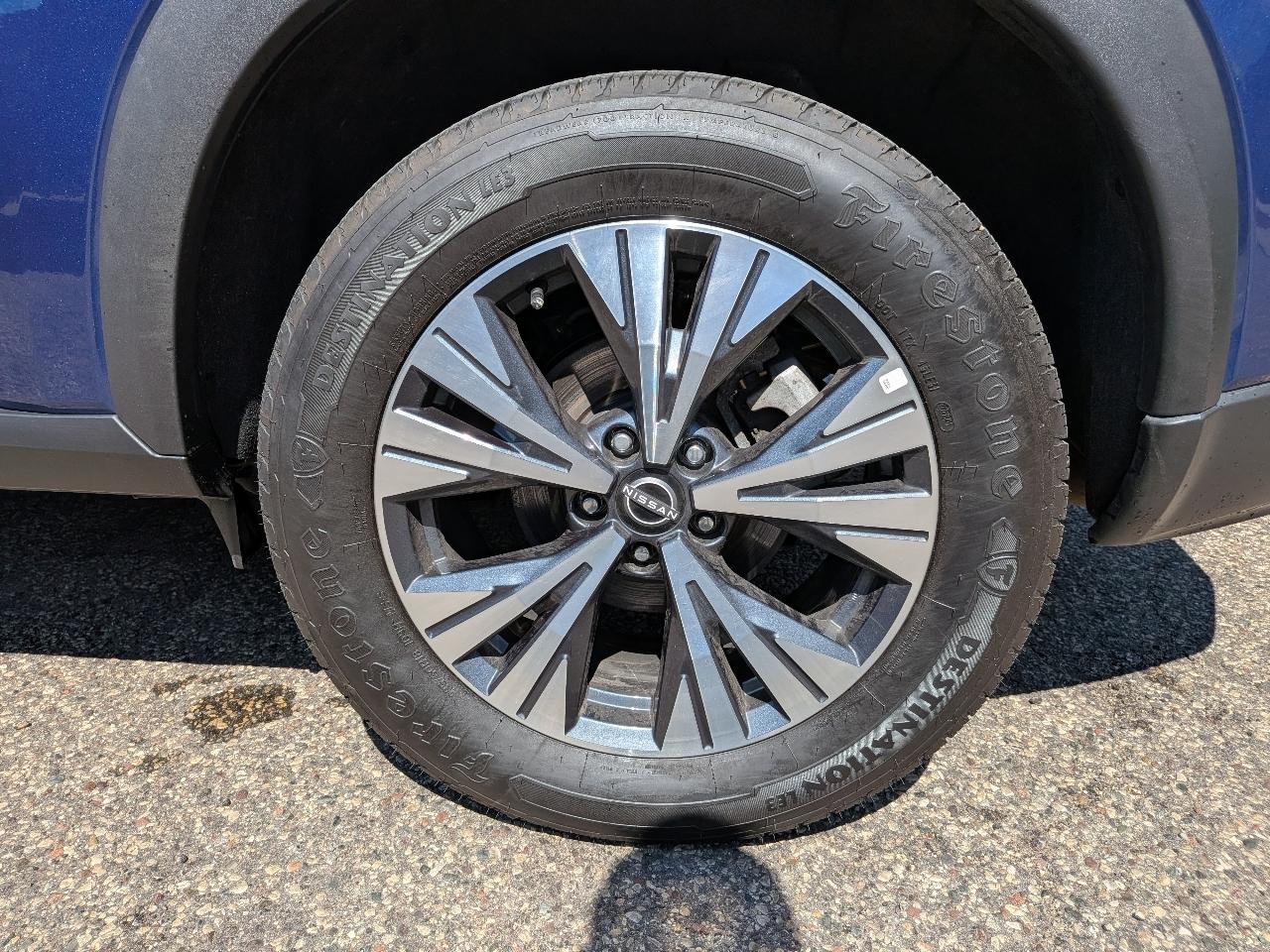 Nissan Rogue AWD SV 2022
