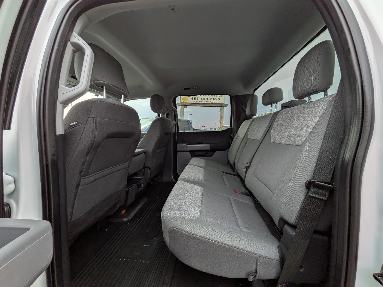 Ford Super Duty F-350 SRW XL 4WD Crew Cab 6.75' Box 2024
