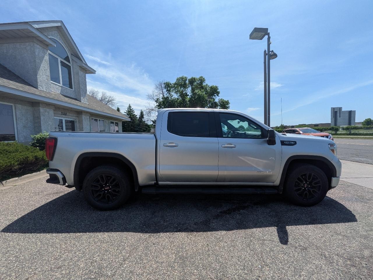 GMC Sierra 1500 4WD Crew Cab 147" Elevation 2019