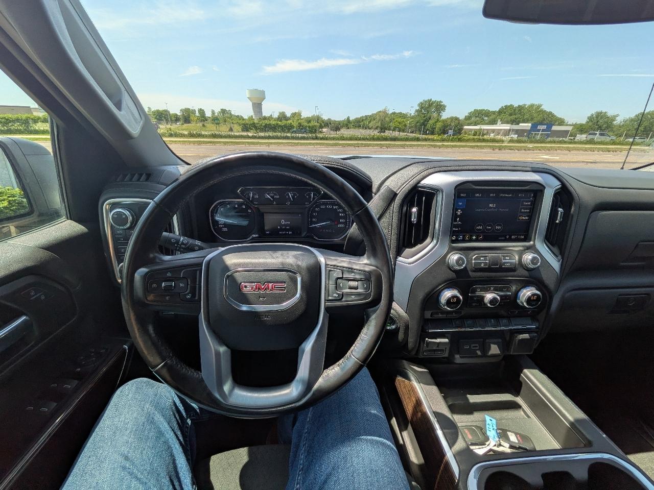 GMC Sierra 1500 4WD Crew Cab 147" Elevation 2019