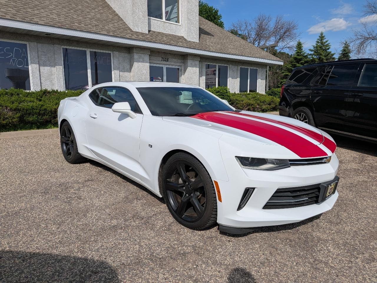 Chevrolet Camaro 2dr Cpe 2LT 2017