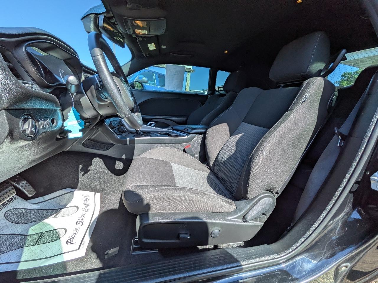 Dodge Challenger R/T RWD 2022
