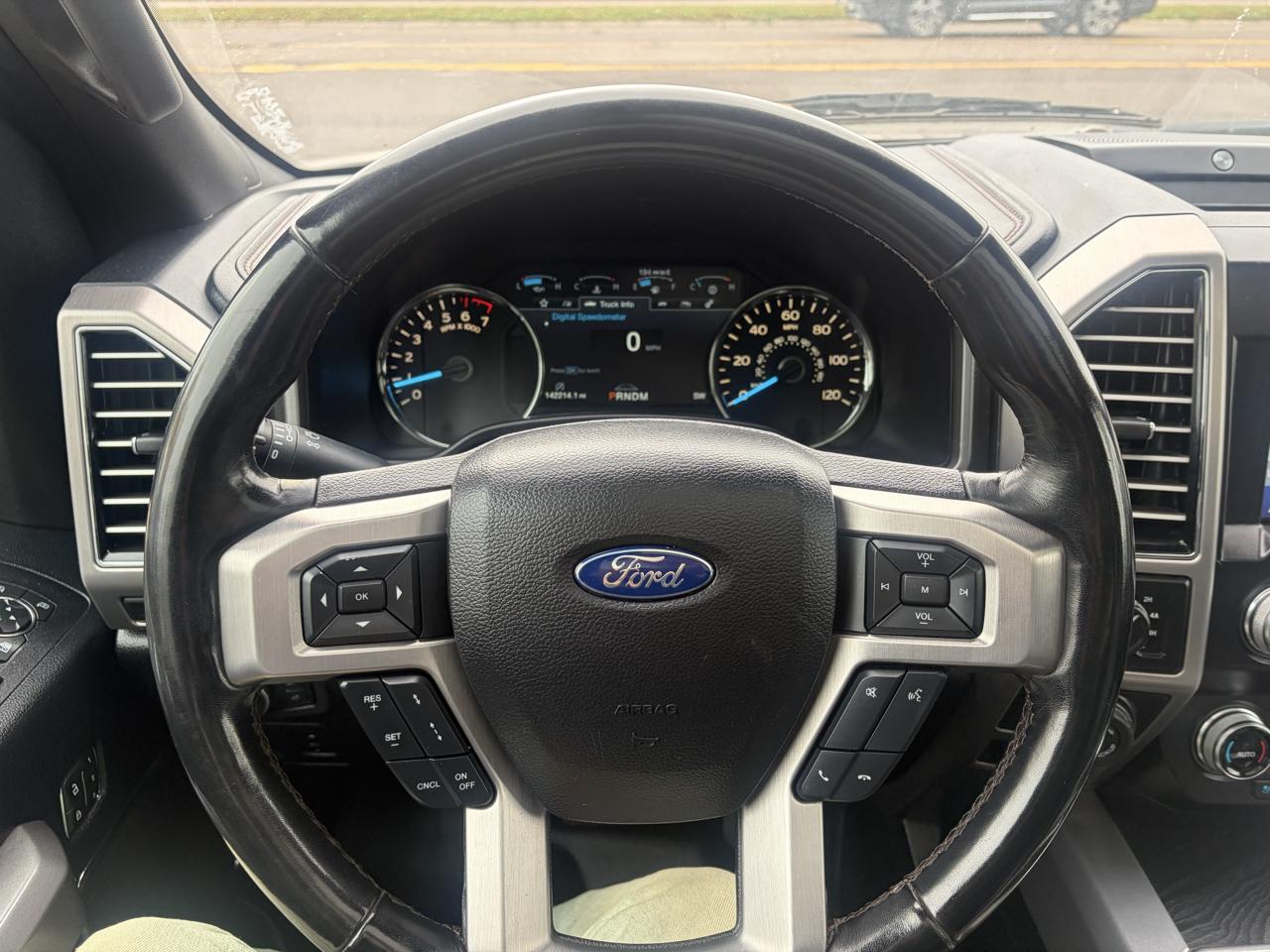 Ford F-150  2019