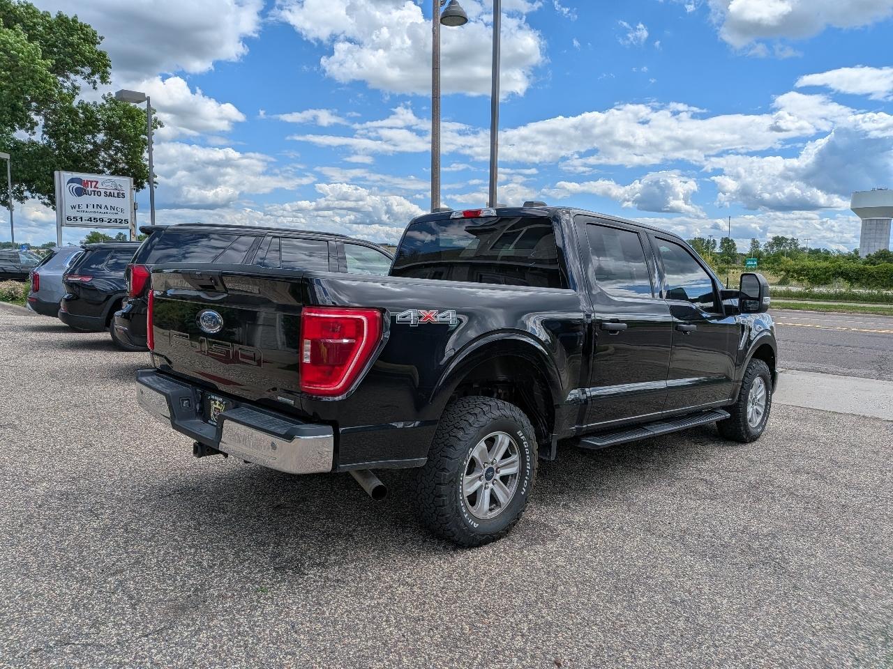 Ford F-150 XLT 4WD SuperCrew 5.5' Box 2022