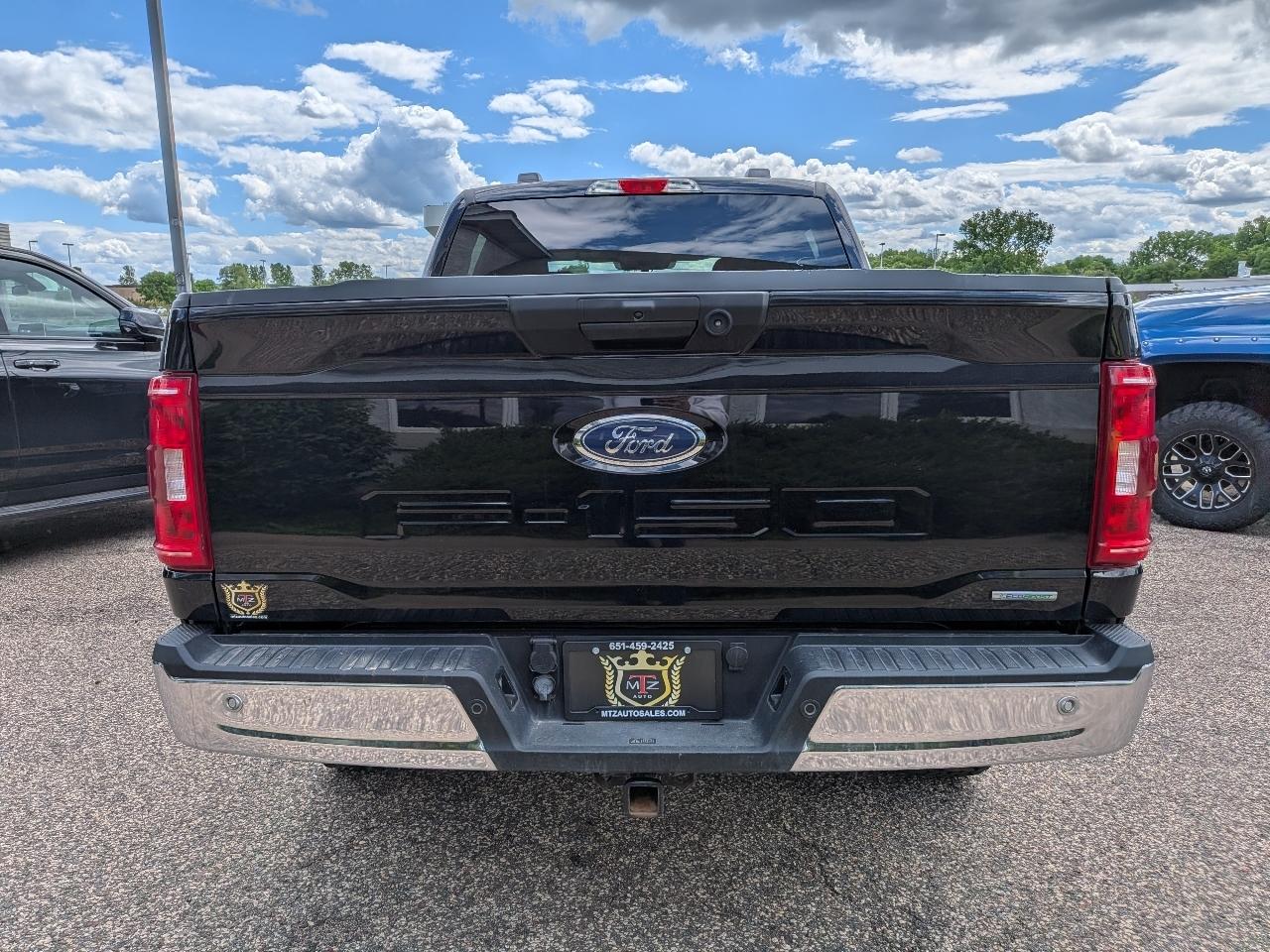Ford F-150 XLT 4WD SuperCrew 5.5' Box 2022