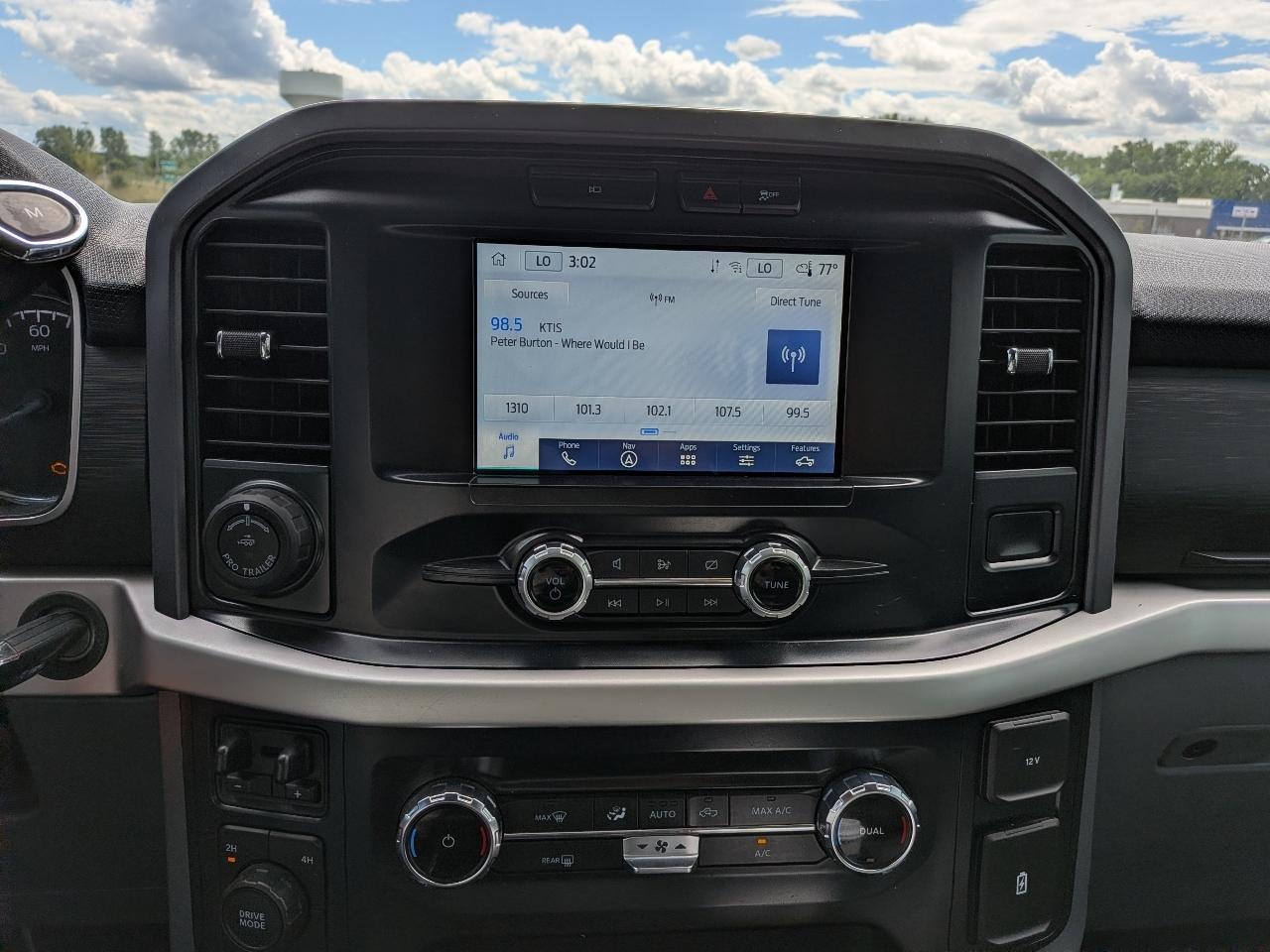 Ford F-150 XLT 4WD SuperCrew 5.5' Box 2022