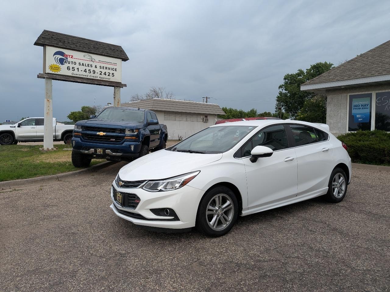 2018 Chevrolet Cruze 4dr HB 1.4L LT w/1SD