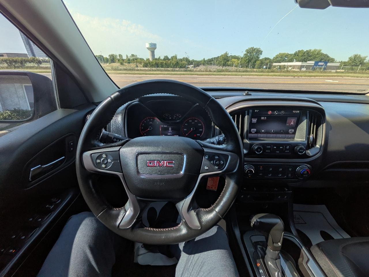 GMC Canyon SLE 2015