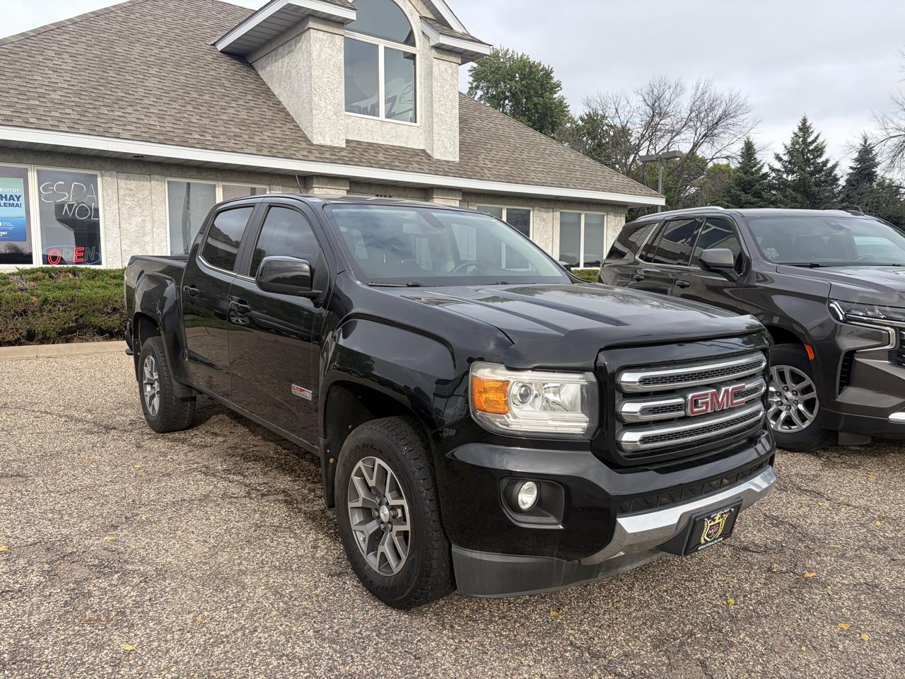 GMC Canyon photo 3
