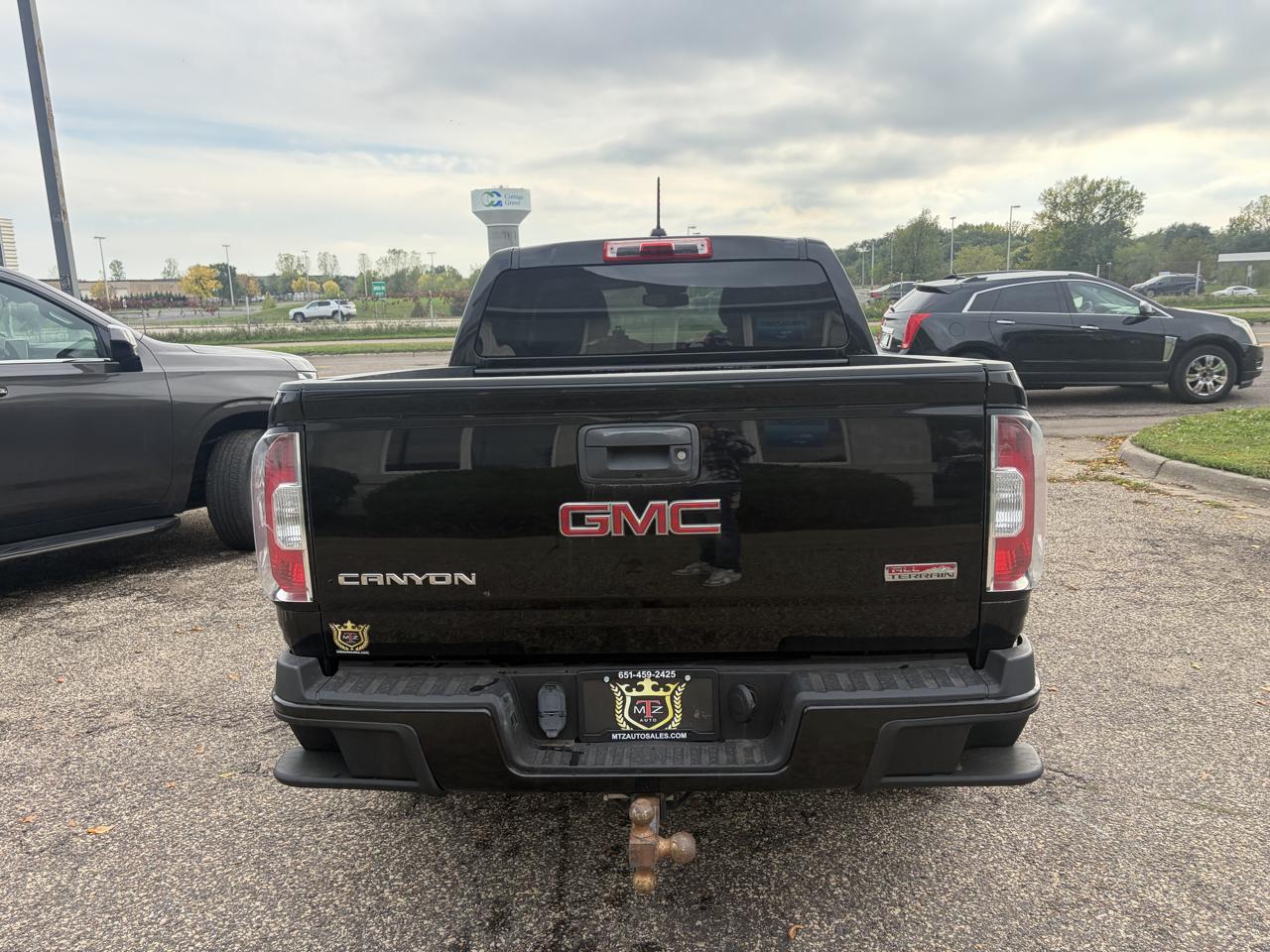 GMC Canyon photo 6