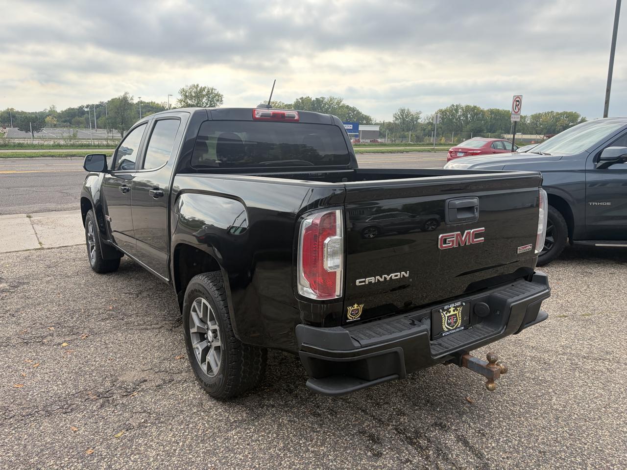 GMC Canyon photo 7