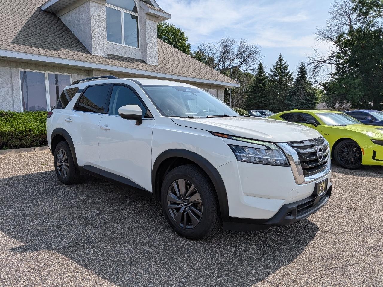 Nissan Pathfinder SV 4WD 2022