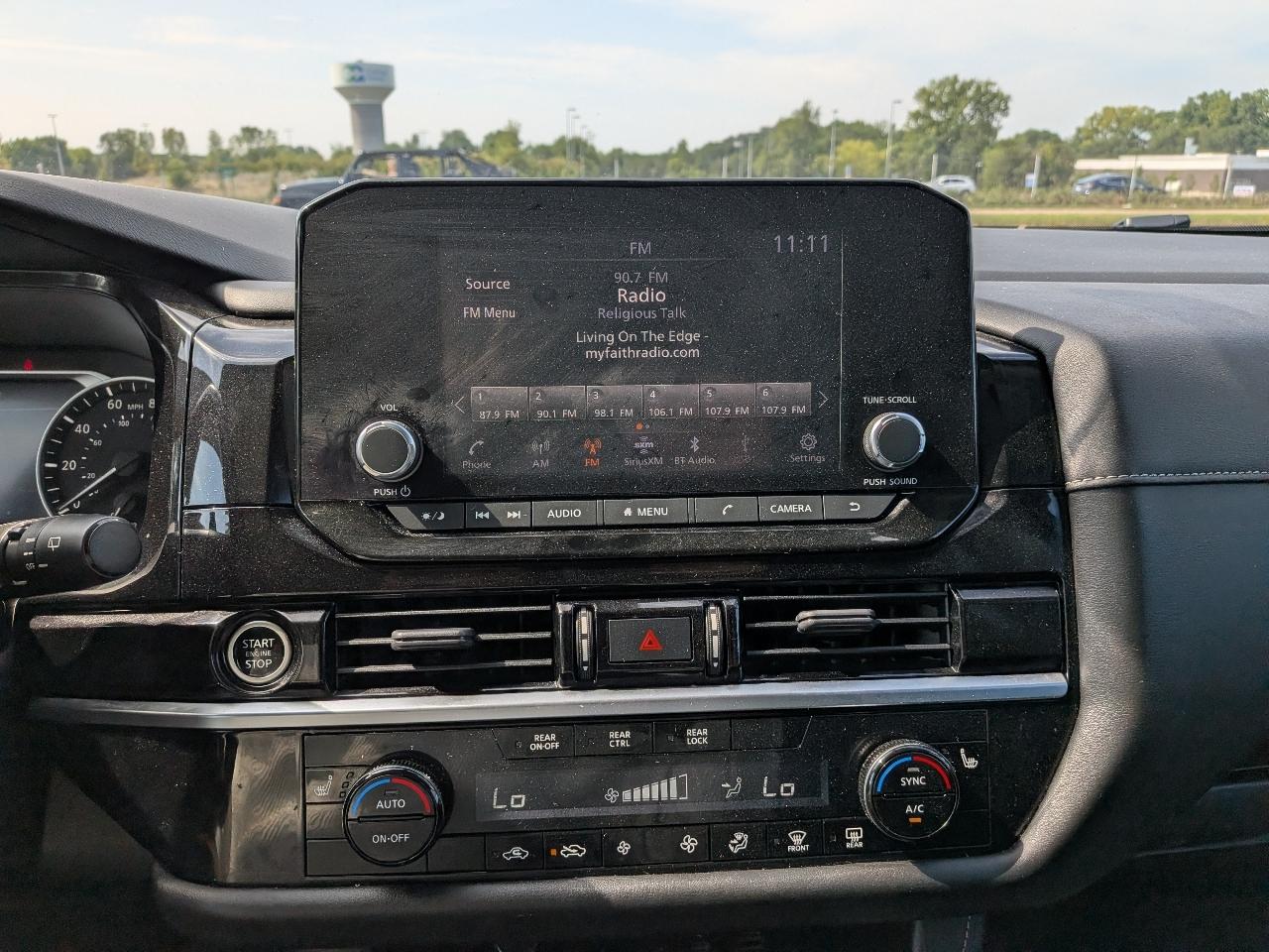 Nissan Pathfinder SV 4WD 2022