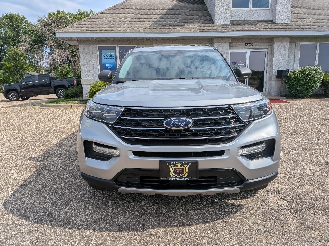 Ford Explorer XLT 4WD 2023