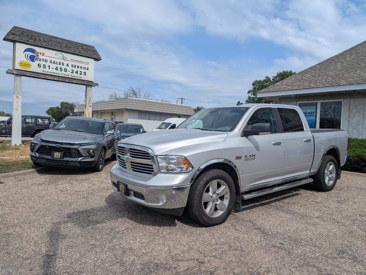 RAM 1500 4WD Crew Cab 140.5" Big Horn 2016