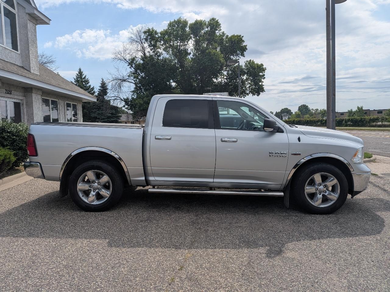 RAM 1500 4WD Crew Cab 140.5" Big Horn 2016
