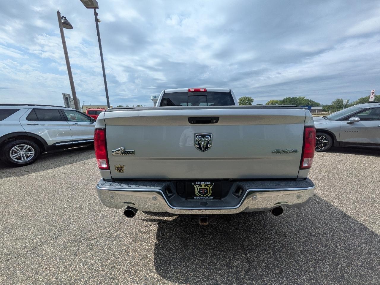 RAM 1500 4WD Crew Cab 140.5" Big Horn 2016