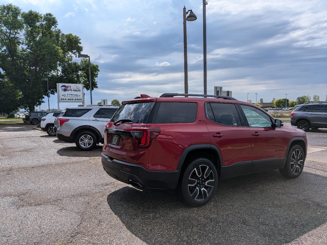 GMC Acadia AWD 4dr SLE 2021