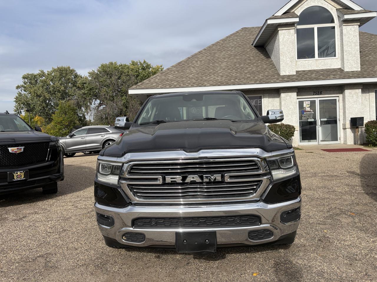 Ram 1500 photo 2