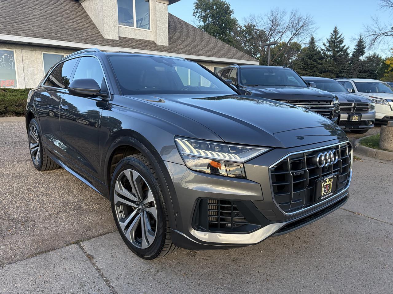 Audi Q8 photo 3