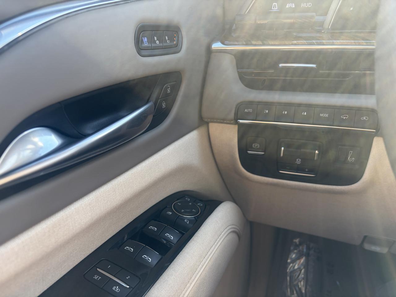 Cadillac Escalade ESV 4WD 4dr Sport Platinum 2021