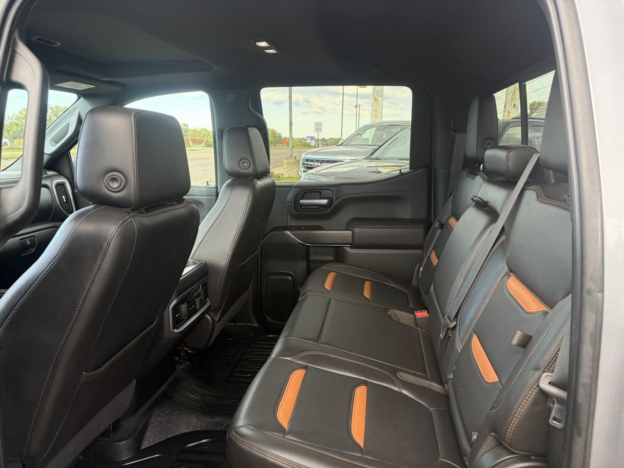 GMC Sierra 1500 4WD Crew Cab 147" AT4 2020