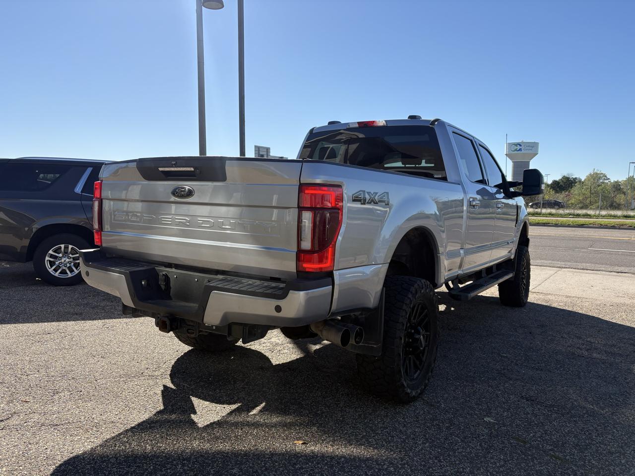 Ford Super Duty F-250 SRW Lariat 4WD Crew Cab 6.75' Box 2022