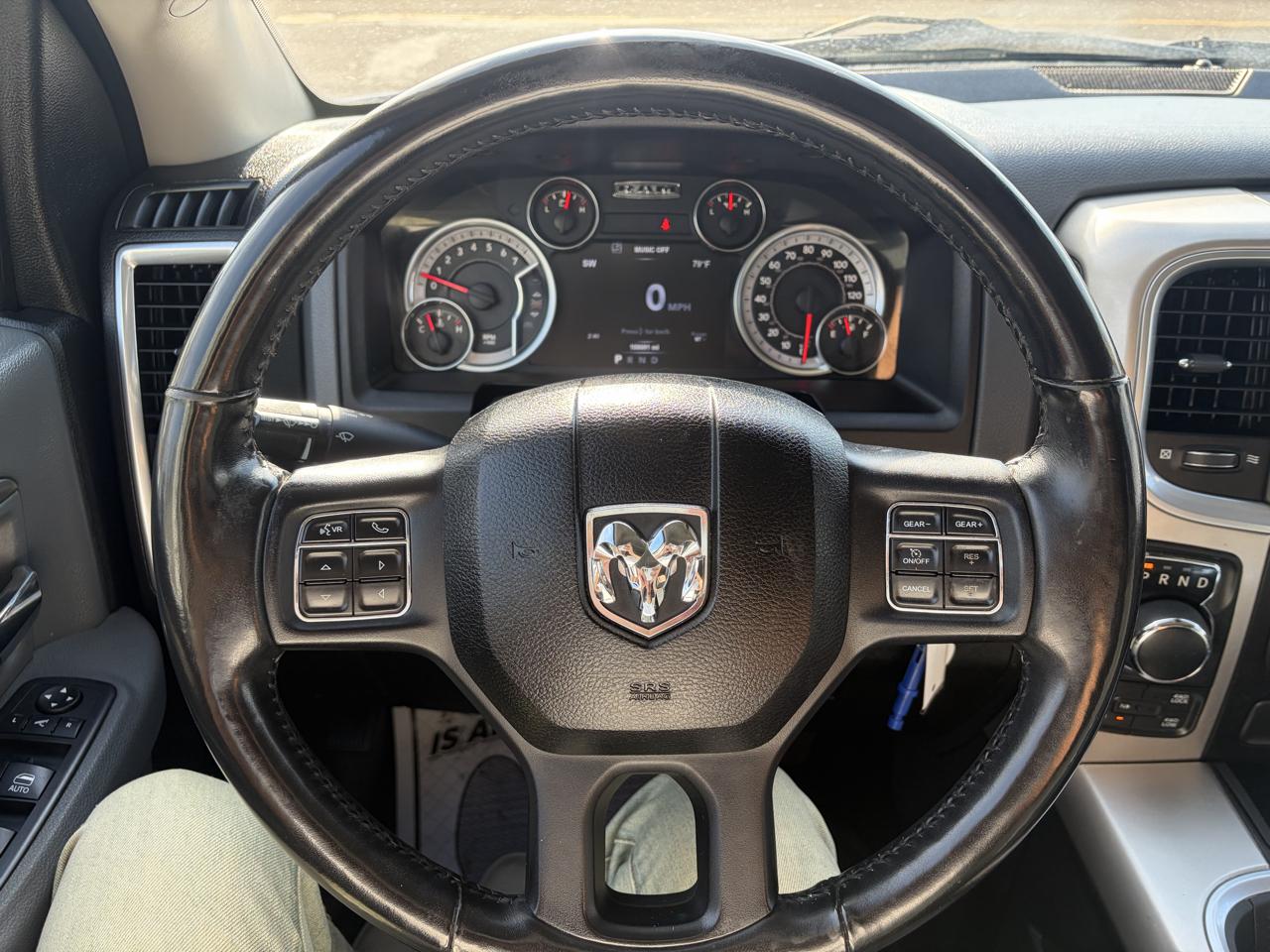 RAM 1500 Big Horn 4x4 Crew Cab 5'7" Box 2018