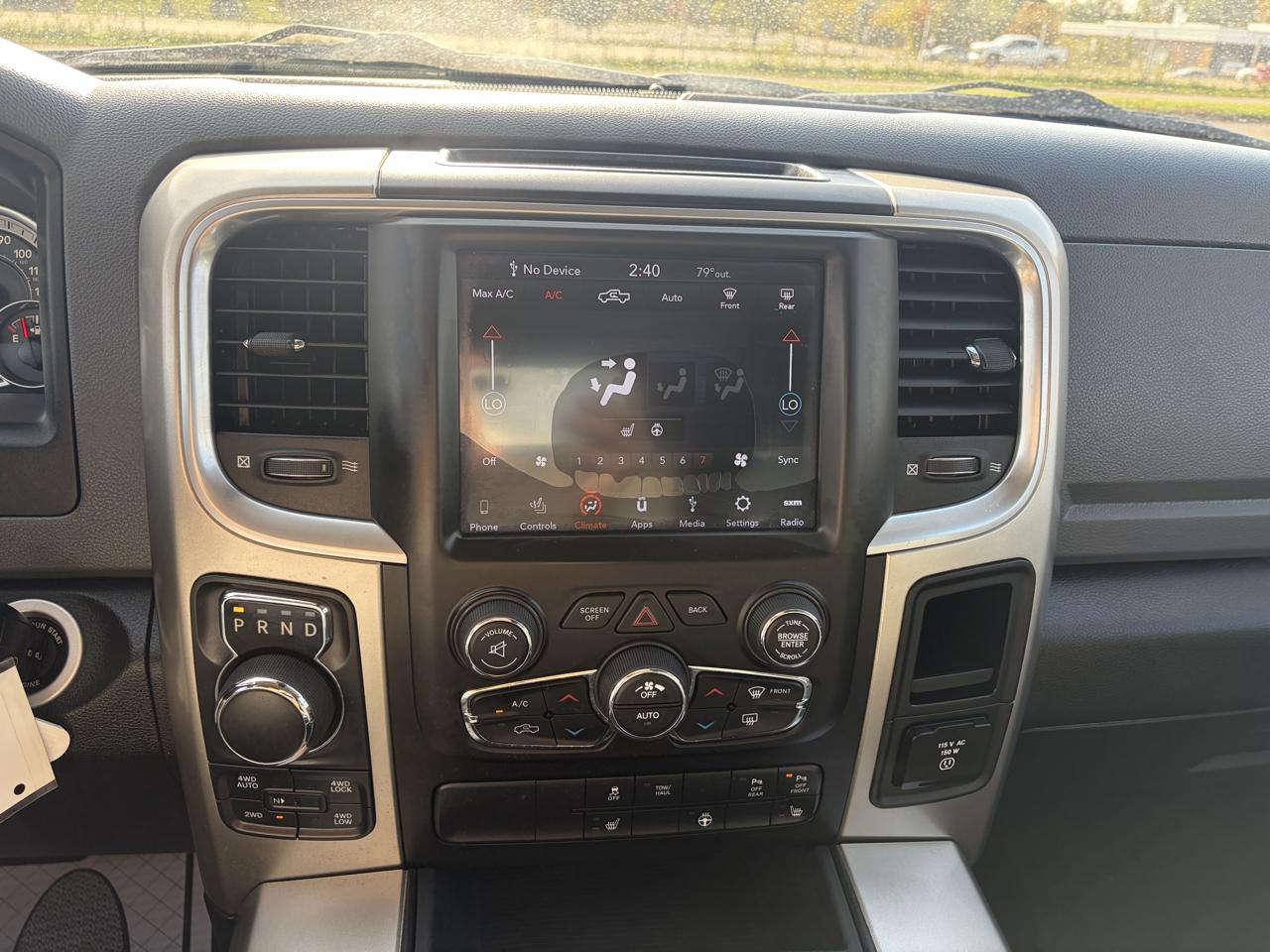 RAM 1500 Big Horn 4x4 Crew Cab 5'7" Box 2018