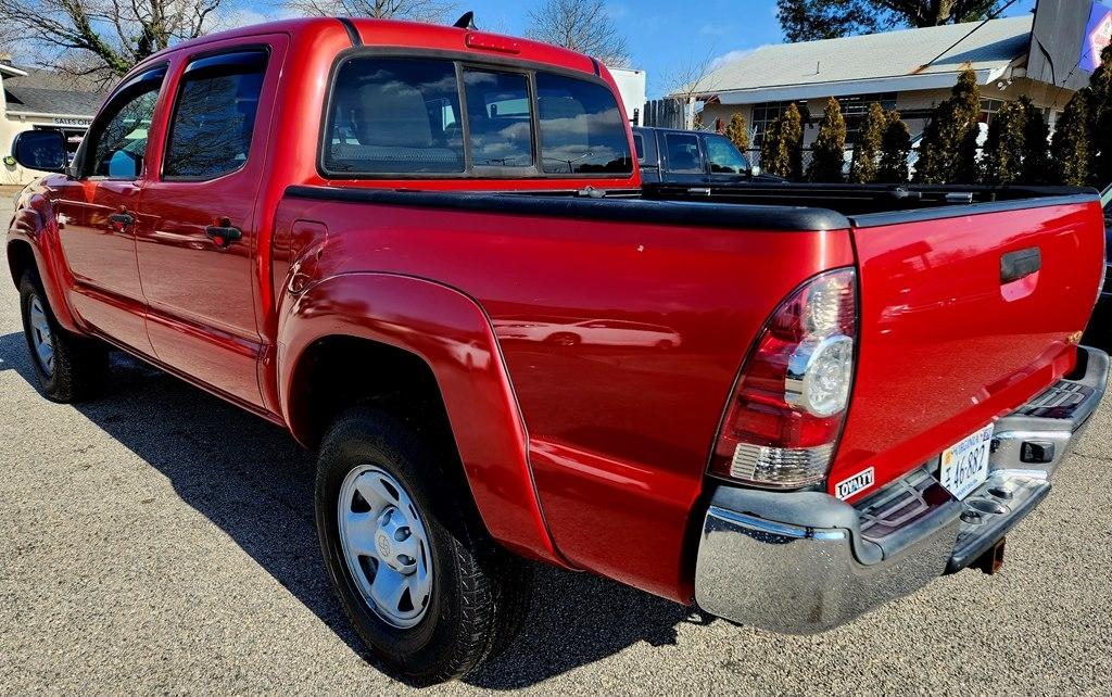Toyota Tacoma PreRunner Double Cab V6 5AT 2WD 2015