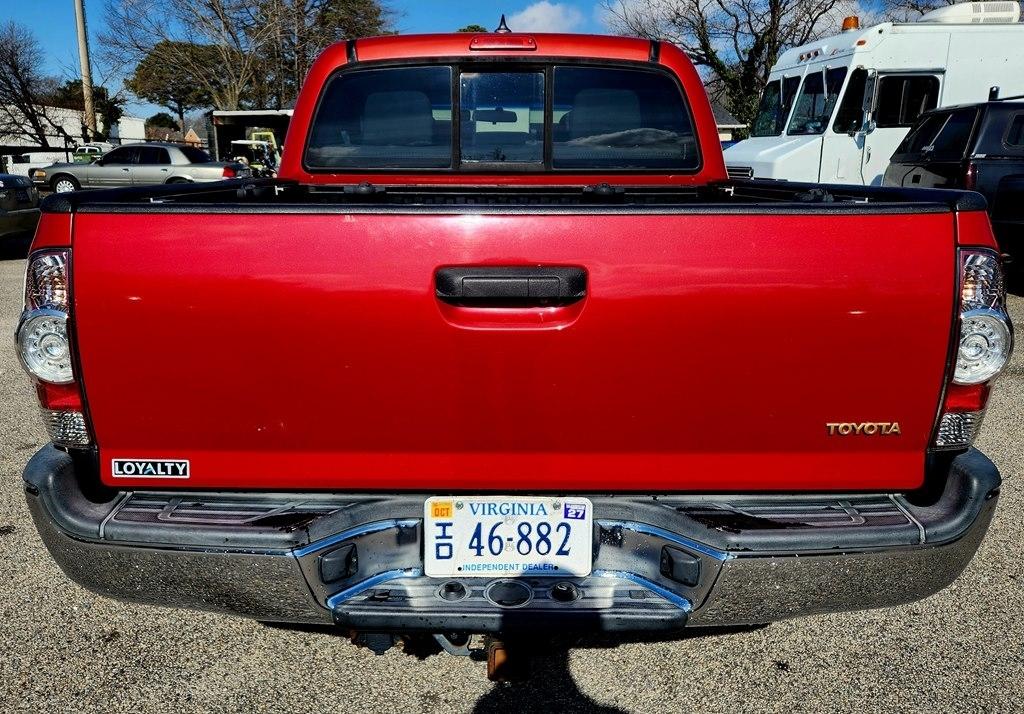 Toyota Tacoma PreRunner Double Cab V6 5AT 2WD 2015