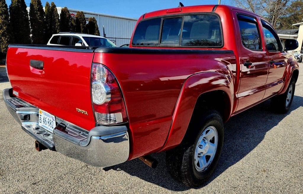 Toyota Tacoma PreRunner Double Cab V6 5AT 2WD 2015