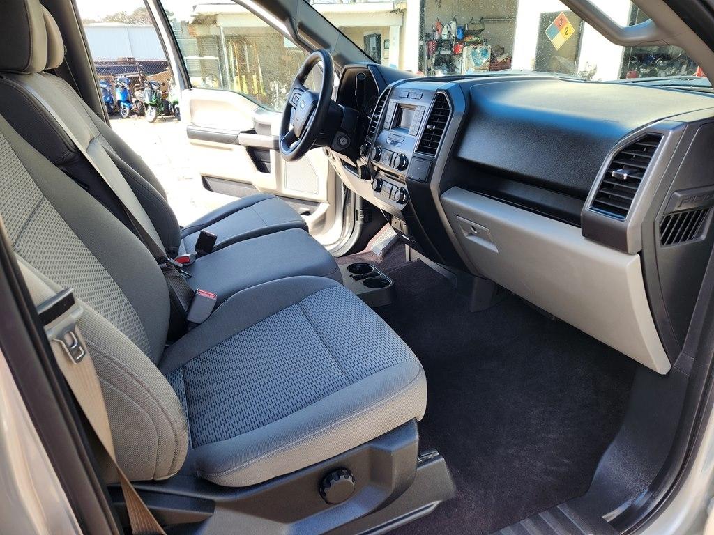 Ford F-150 XL SuperCrew 6.5-ft. Bed 4WD 2017