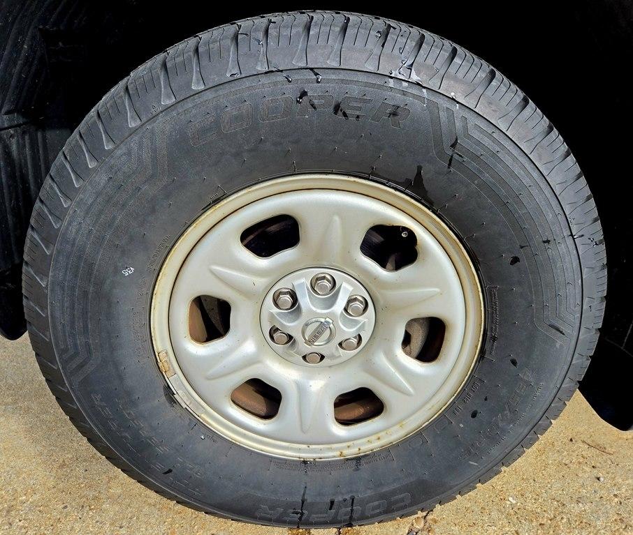 Nissan Frontier SL Crew Cab 4WD 2014