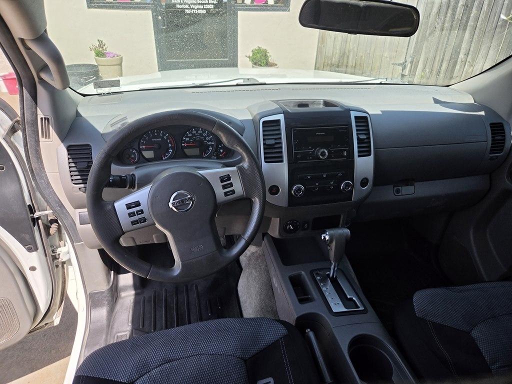 Nissan Frontier SL Crew Cab 4WD 2014