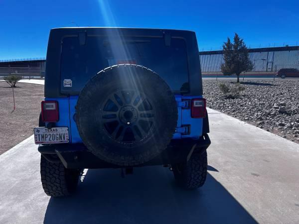 Jeep Wrangler Unlimited Sport 4WD 2015