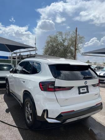 BMW X1 xDrive28i 2023 BMW X1 xDrive28i 2023